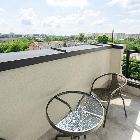 Petrovdom 5-25 In Cozy Apartment In Residential Complex "Beresteiskyi" เคียฟ ภายนอก รูปภาพ