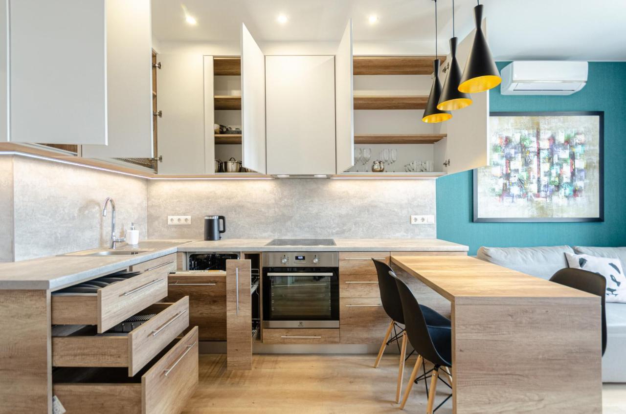 Petrovdom 5-25 In Cozy Apartment In Residential Complex "Beresteiskyi" เคียฟ ภายนอก รูปภาพ